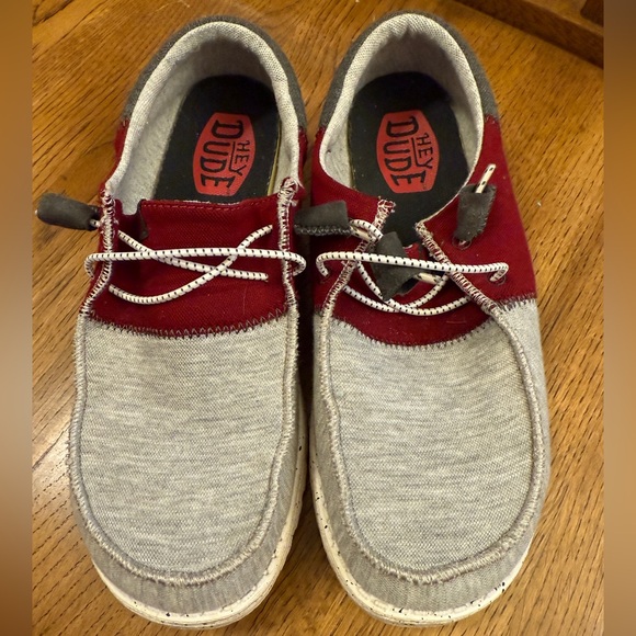Hey Dude Wendy Gray and Red Shoes size 8 - Picture 1 of 5